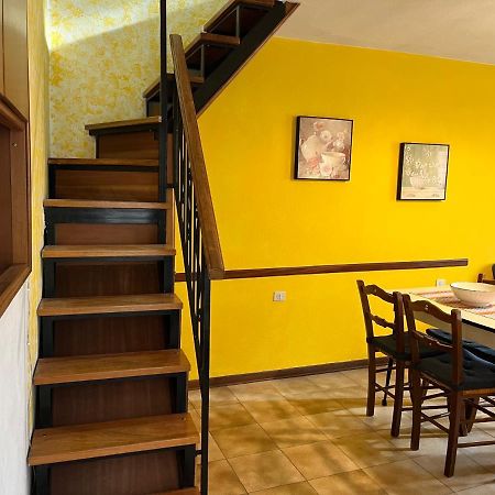 Little Flower Apartment Corfino エクステリア 写真